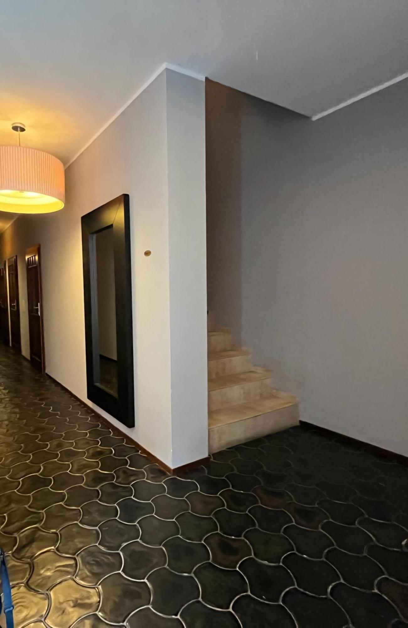 Nevinne Apartmany โคลีน ภายนอก รูปภาพ